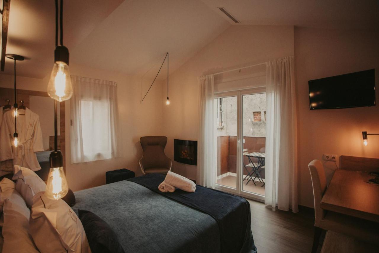 La Trobada Hotel Boutique リポイ エクステリア 写真